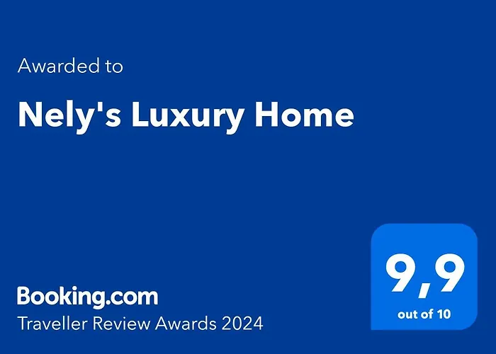 Nely's Luxury Apartament *